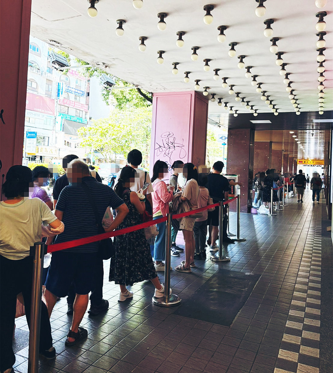 台北東區新開幕餐廳人氣火鍋店新肉多多 (2)