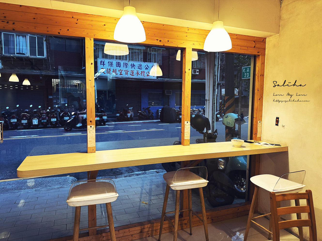 【新北】小鮮肉創意湯包-好吃爆汁彩色小籠湯包,每種口味都難割捨 - 第7張圖 小鮮肉創意湯包板橋站美食推薦超好吃彩色小籠湯包 (3)