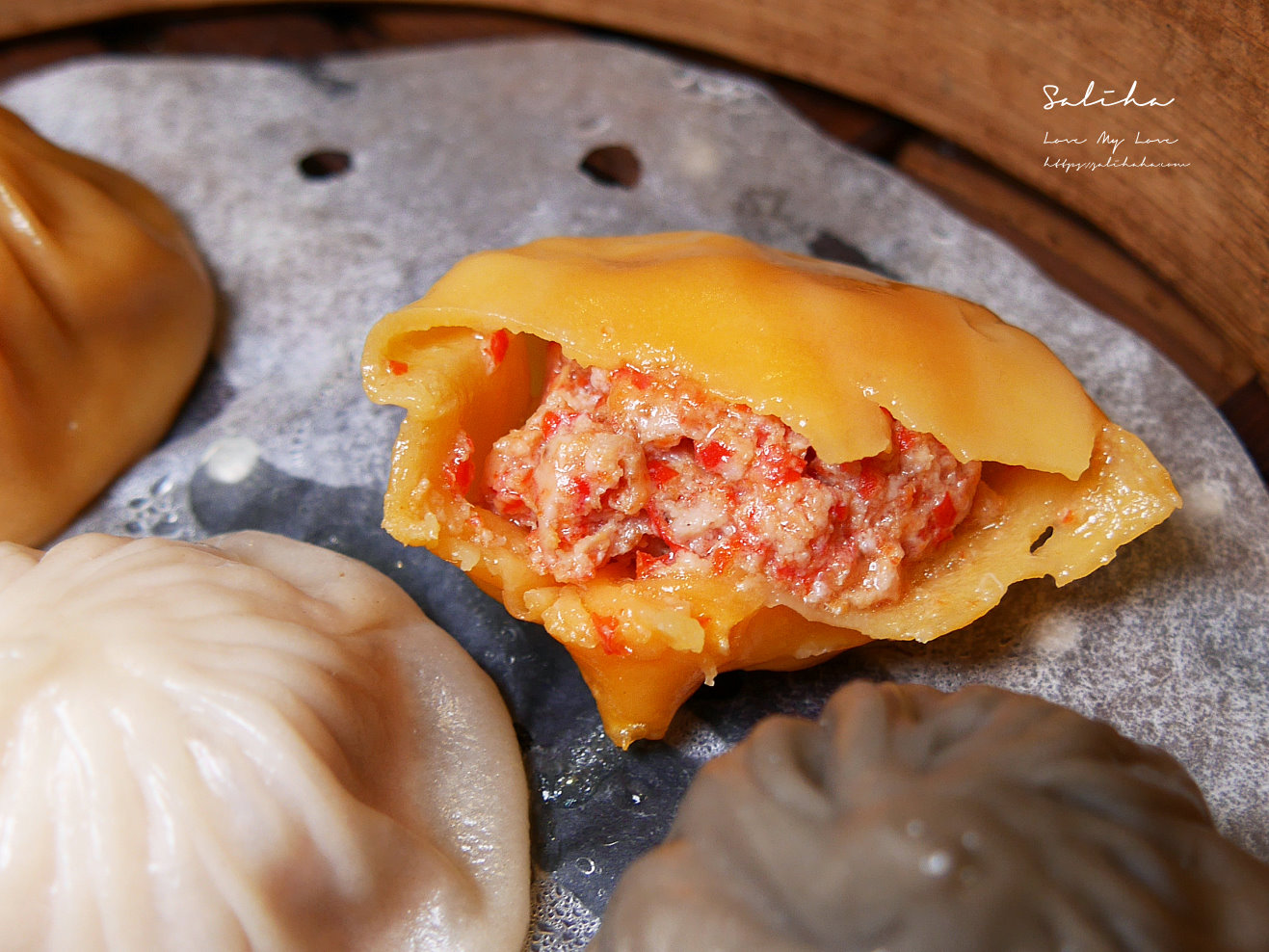 【新北】小鮮肉創意湯包-好吃爆汁彩色小籠湯包,每種口味都難割捨 - 第17張圖 小鮮肉創意湯包板橋美食餐廳好吃平價湯包六種口味還有大顆抄手餛飩 (4)