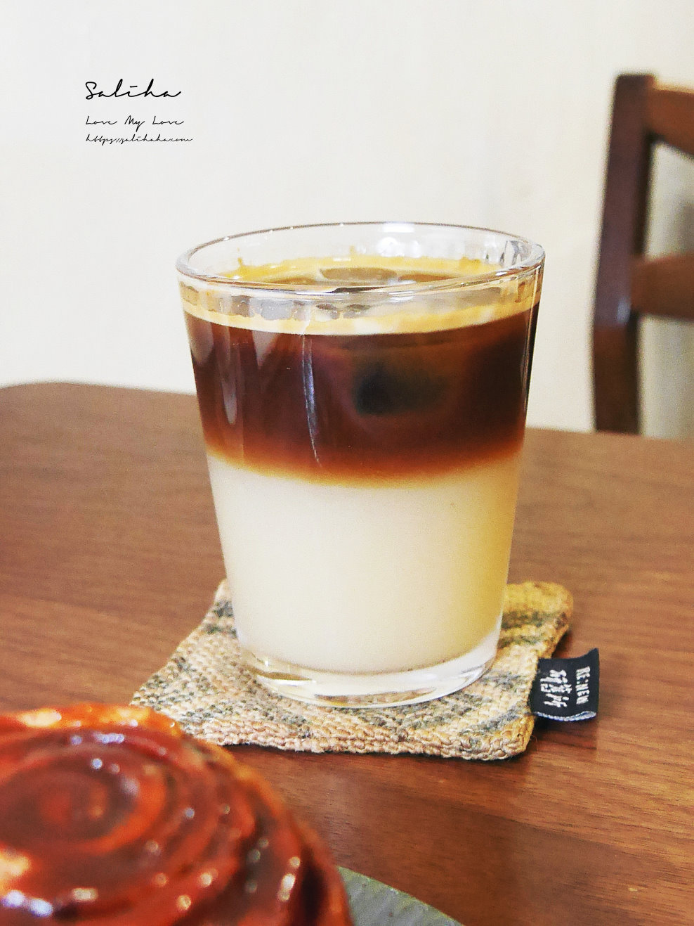 【新北】那裡的咖啡店-看本書,再來份美味肉桂捲跟蘋果美式,菜單 - 第14張圖 板橋江子翠站咖啡廳那裡的咖啡店氣氛舒服適合看書用電腦 (2)