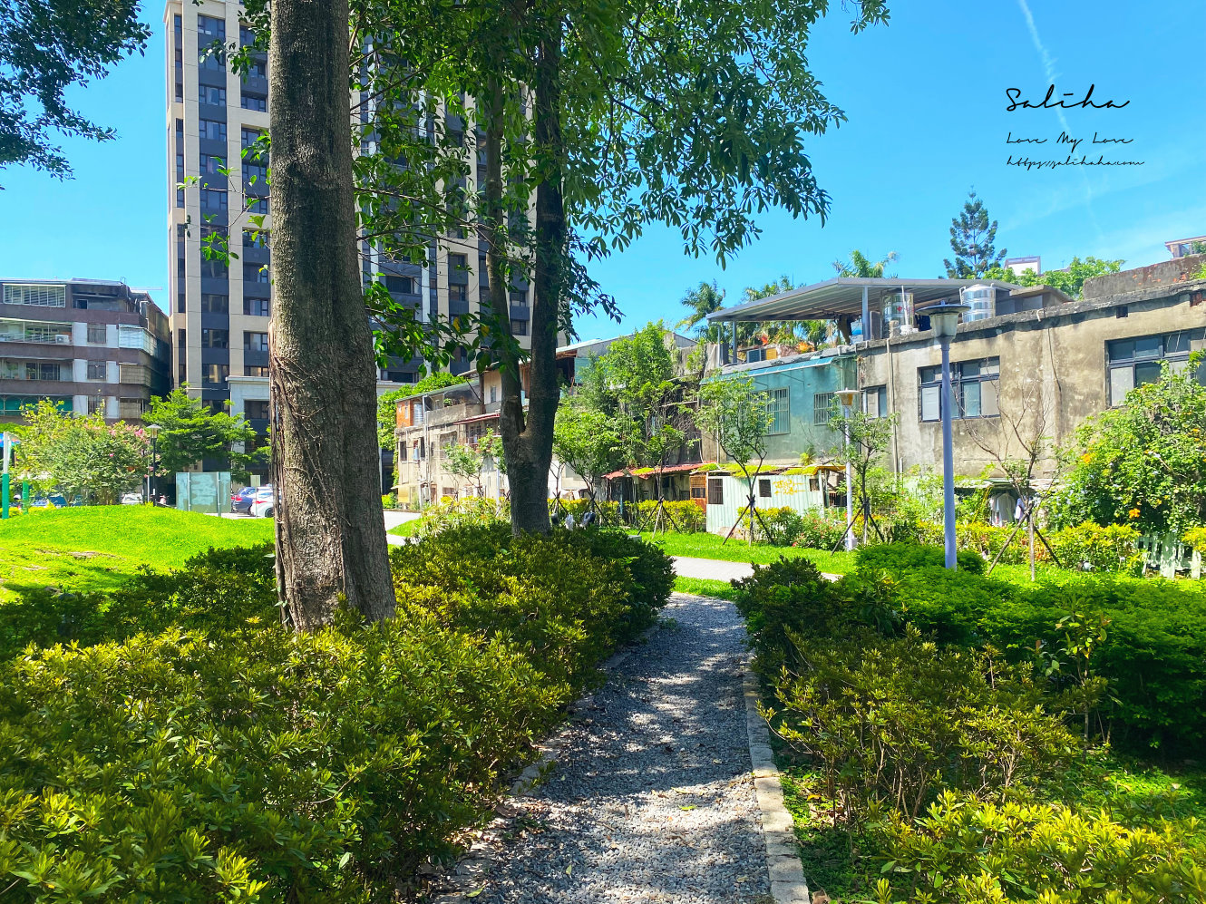 【新北】石雕公園-親子休閒好去處!巨大觀音像x兒童遊樂區x中式造景 - 第8張圖 板橋散步好去處江子翠石雕公園占地廣還有遊樂設施及中式古典造景 (7)