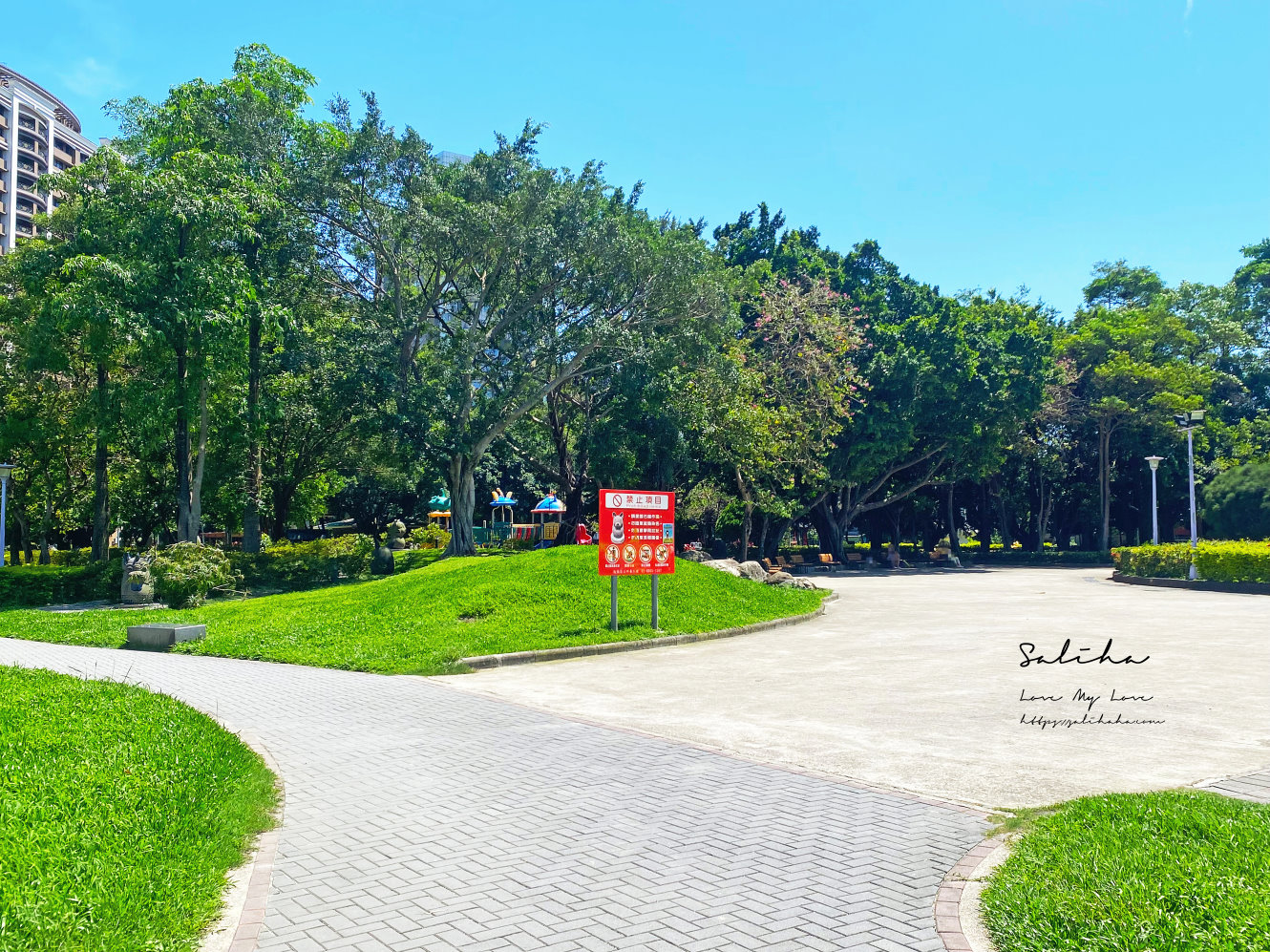 【新北】石雕公園-親子休閒好去處!巨大觀音像x兒童遊樂區x中式造景 - 第4張圖 板橋散步好去處江子翠石雕公園占地廣還有遊樂設施及中式古典造景 (8)