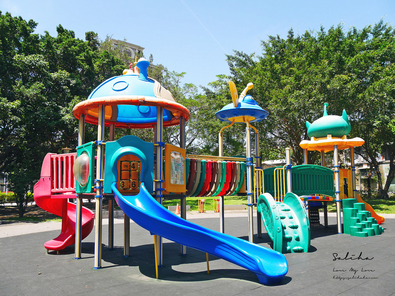 【新北】石雕公園-親子休閒好去處!巨大觀音像x兒童遊樂區x中式造景 - 第17張圖 板橋親子景點石雕公園12生肖雕像巨大觀音像及免費兒童遊樂區 (4)