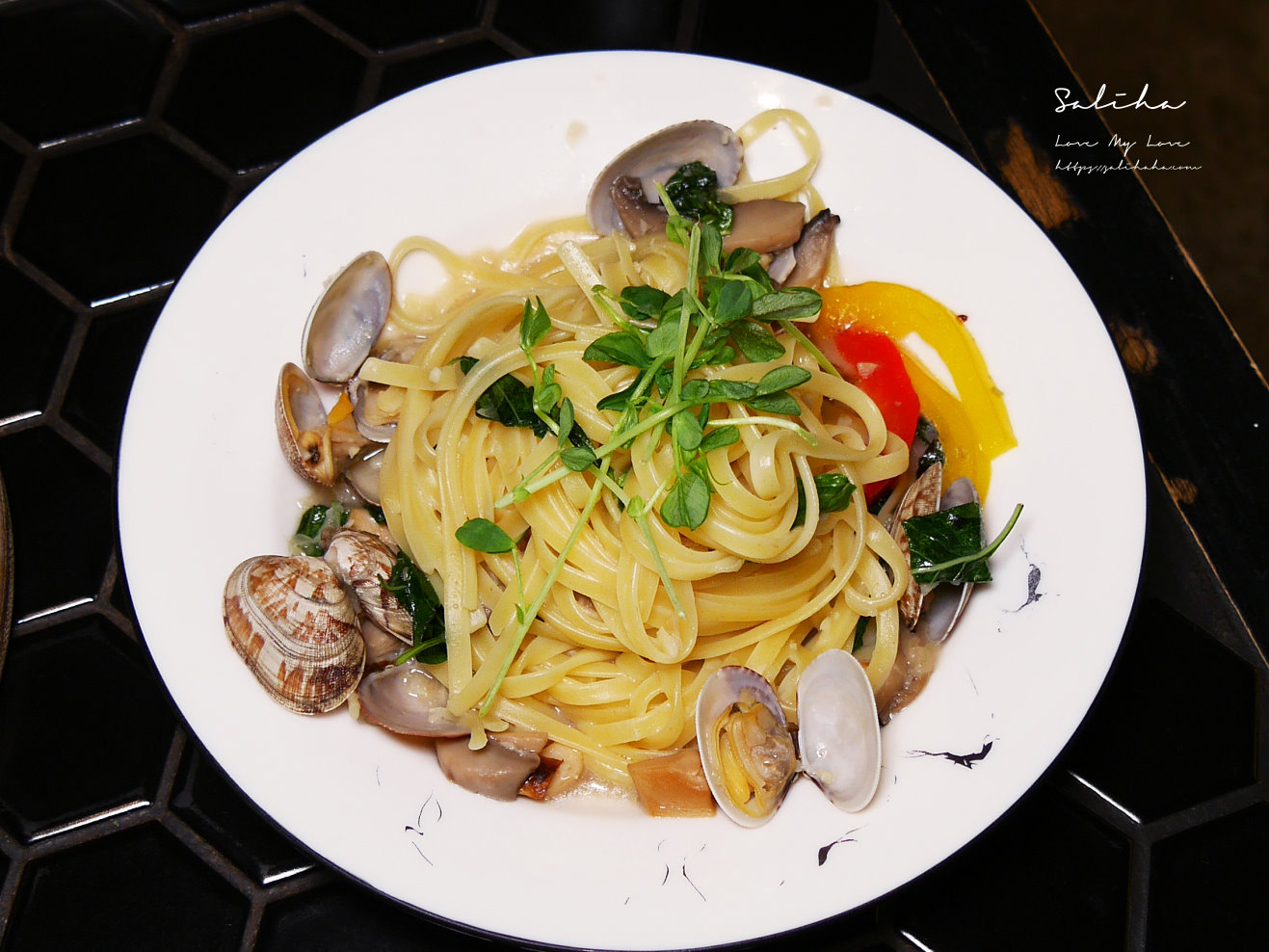 【台北商業午餐推薦】Hërs biströ她/的餐酒-強推浮誇系美味提拉米蘇!平價百元義大利麵,菜單 - 第16張圖 【台北商業午餐推薦】Hërs biströ她/的餐酒-強推浮誇系美味提拉米蘇!平價百元義大利麵,菜單