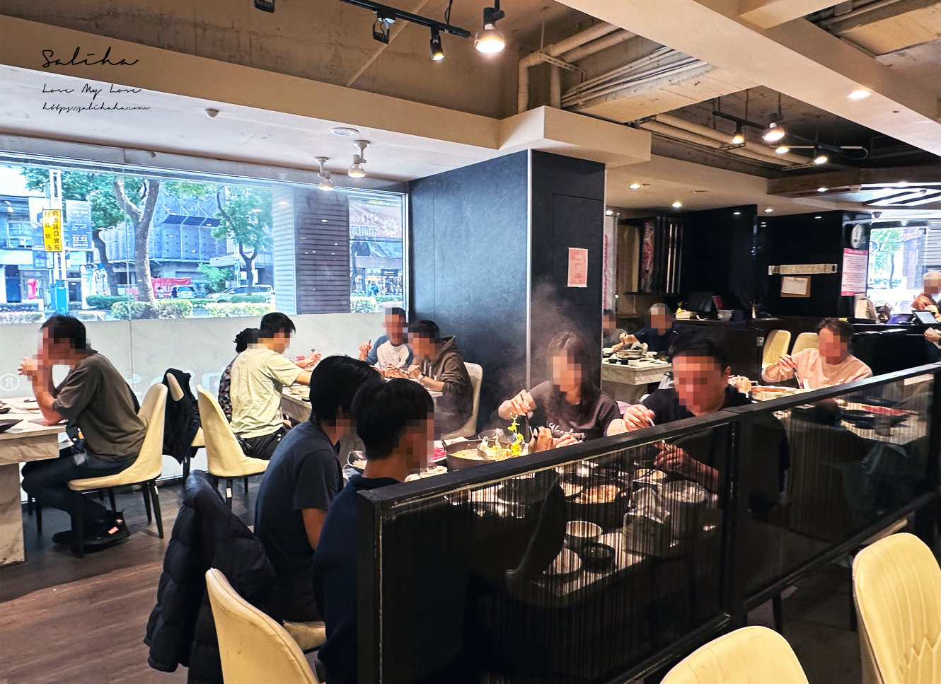 肉多多火鍋中山北店-期間限定全台全天候平假日不限時!輕量級套餐299元起,蔬食自助吧吃到飽,CP值超高!(西門店.淡水店例假日除外,湯底,服務費另計)