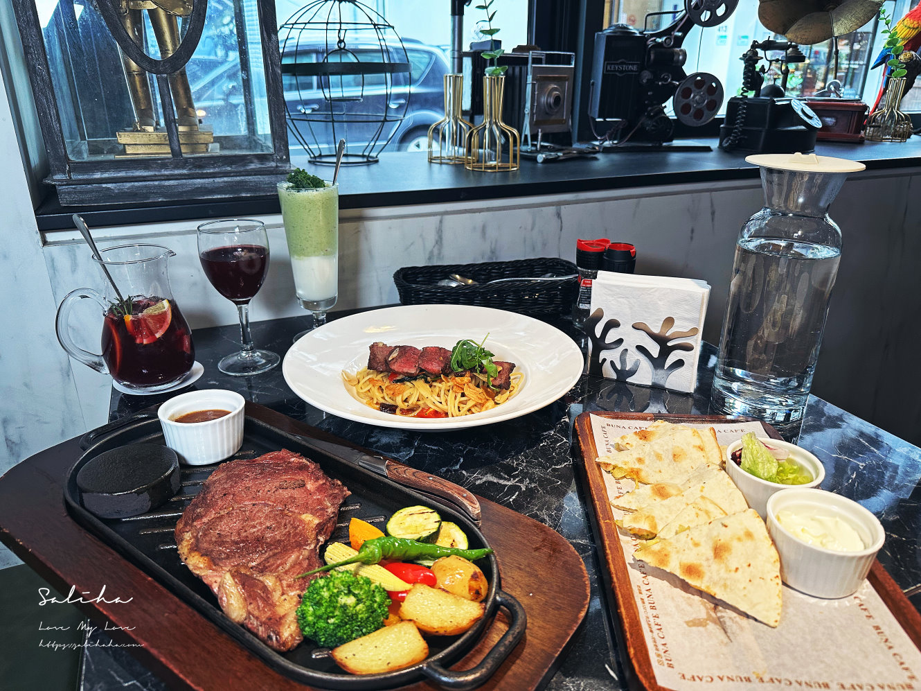 【台北】布納咖啡館-聚餐必備超人氣不限時餐廳,好吃牛排義大利麵,有壽星優惠