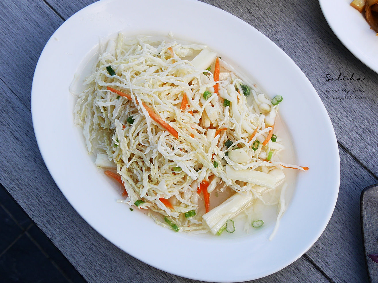 【新北】山景餐廳-超美!坐著吃熱炒就能被群巒環抱的景觀餐廳,菜單