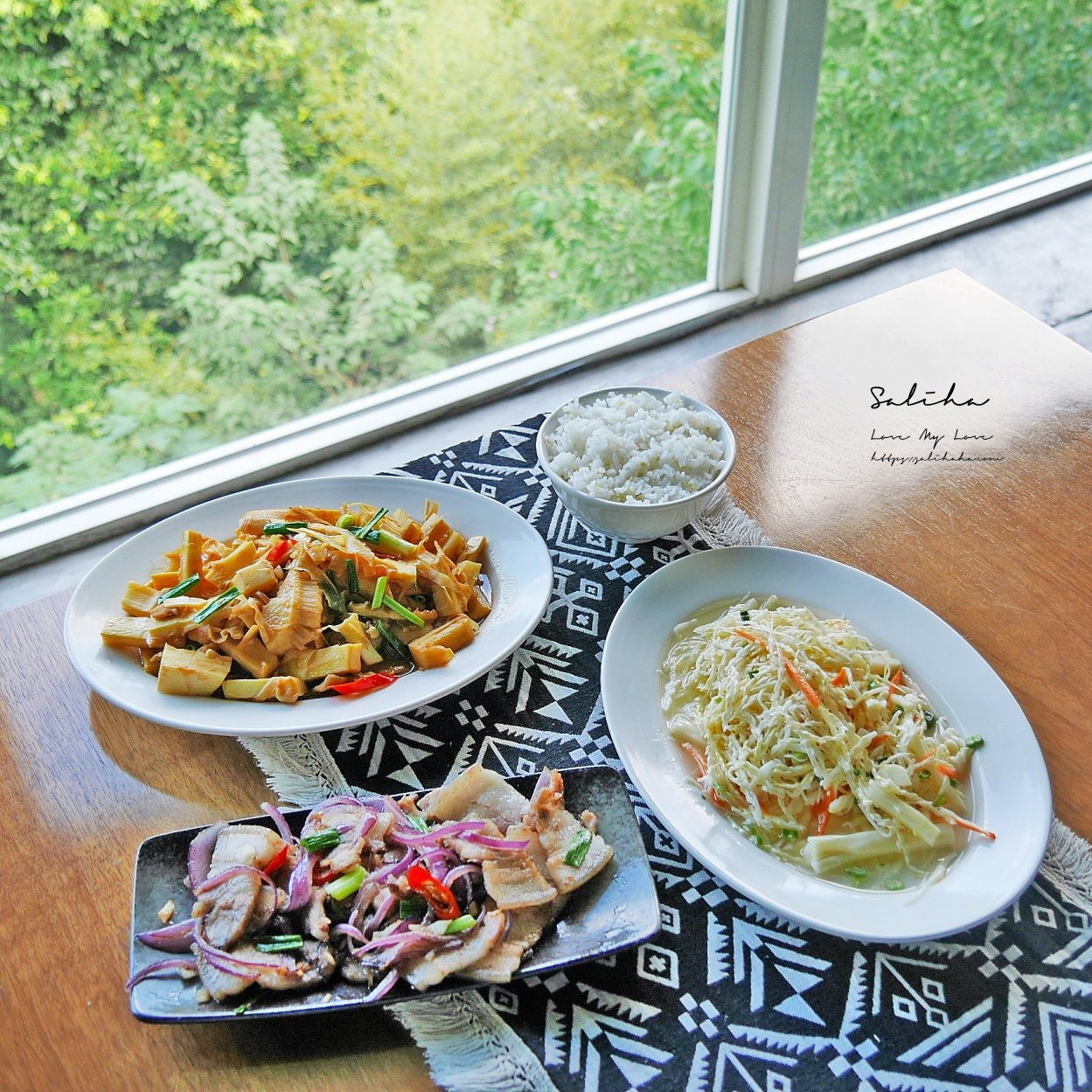 【新北】山景餐廳-超美!坐著吃熱炒就能被群巒環抱的景觀餐廳,菜單