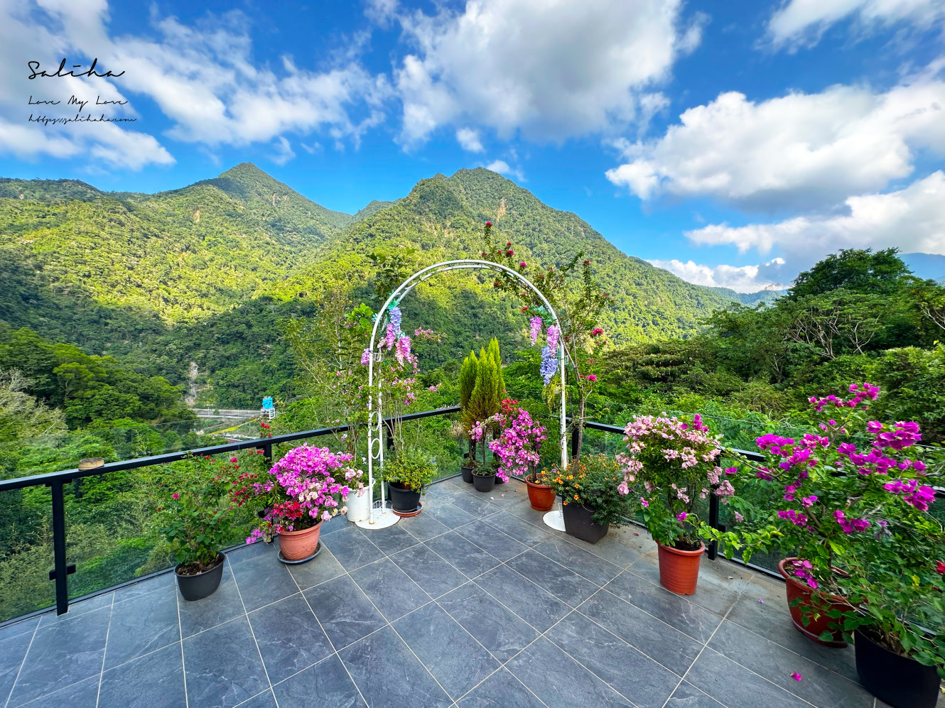 【新北】山景餐廳-超美!坐著吃熱炒就能被群巒環抱的景觀餐廳,菜單