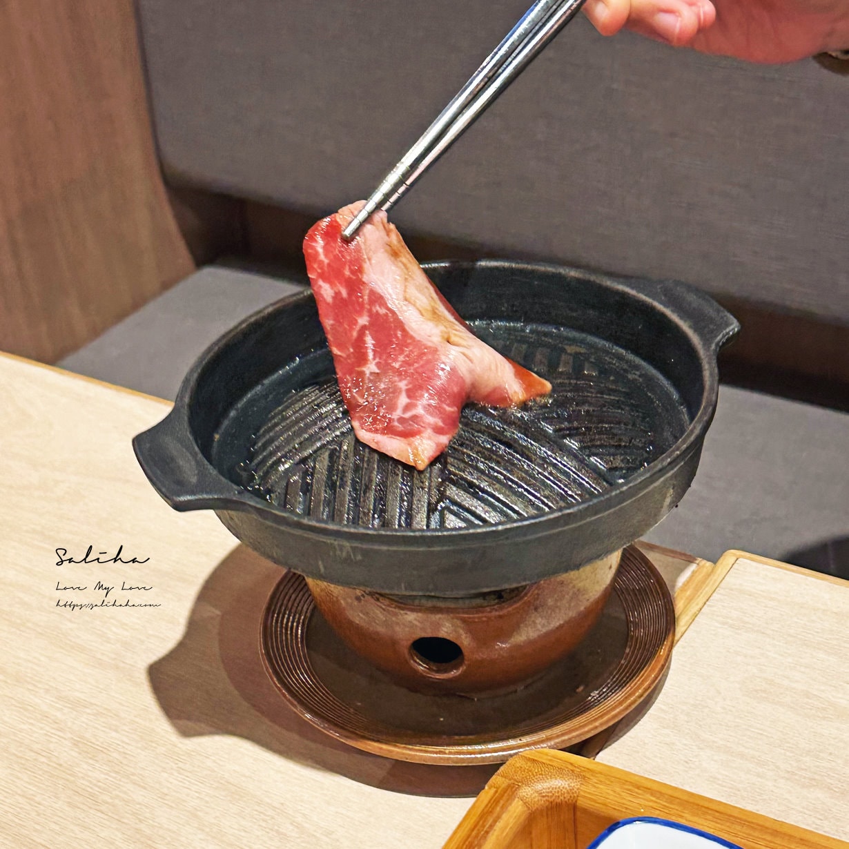 【新店裕隆城】京都勝牛-壽星全桌8折超划算!炸牛排x燒肉雙重美味,再推豐盛商業午餐定食,菜單