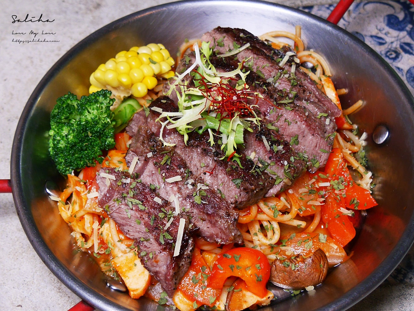 【西門町美食】盤子餐酒Piatto Bistro-強推!牛排義大利麵附飲料只要200元,隱藏版高cp值浪漫午餐,菜單