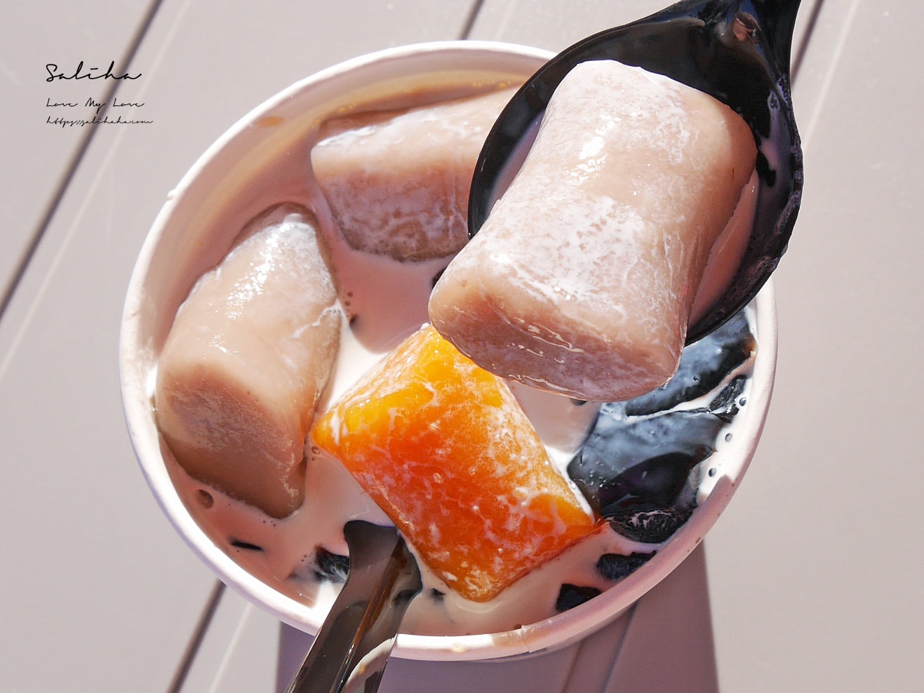 基隆美食【金山芋圓王景觀店】海景第一排!外木山也吃得到世界最大巨無霸芋圓,菜單