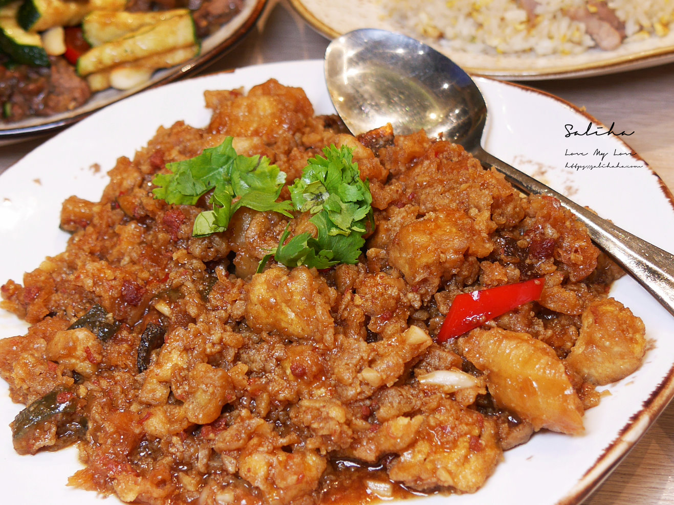 新北【真珠台灣佳味】大推鯧魚海鮮米粉、創意臭豆腐，復古時髦台菜餐廳(菜單)